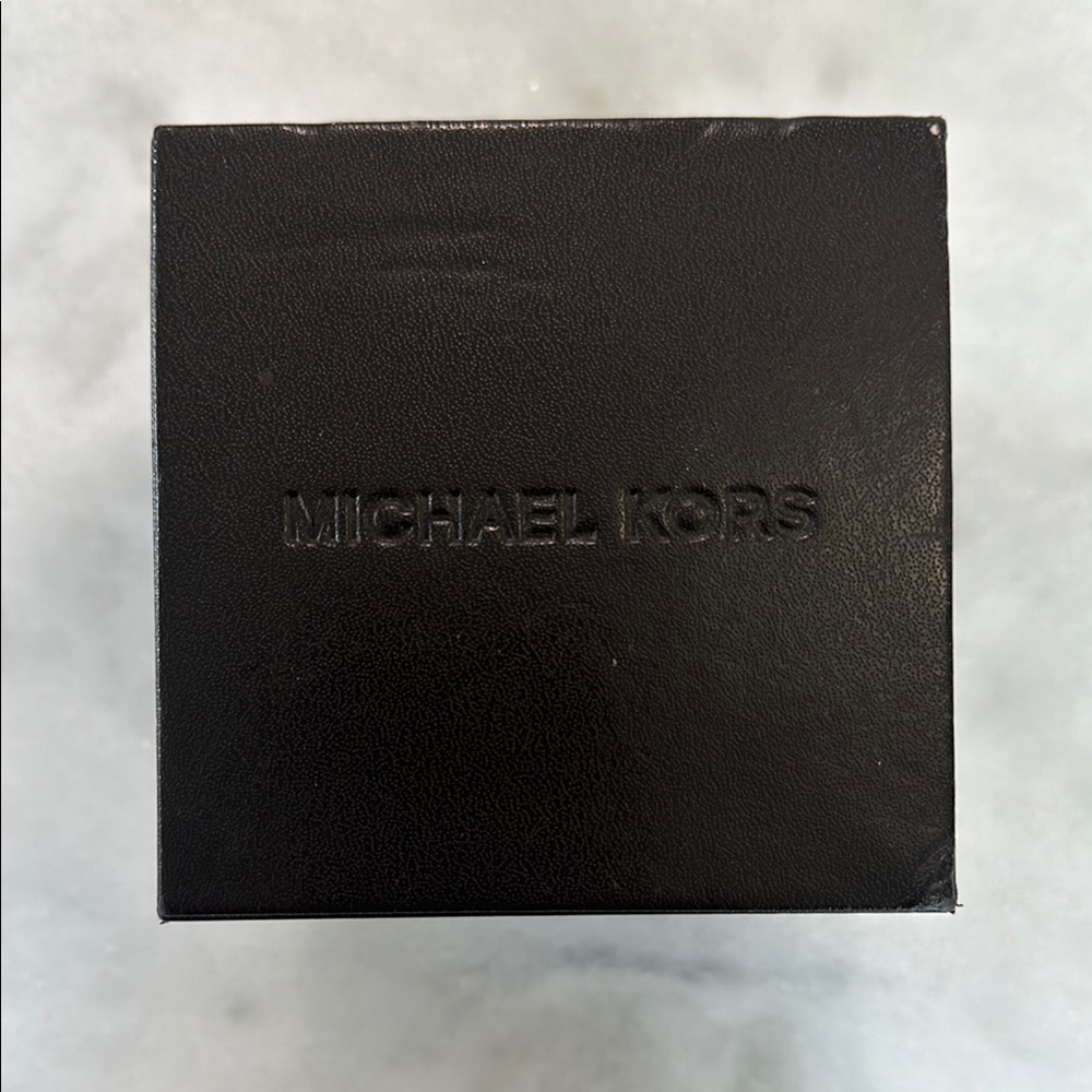 Michael Kors Silver Chronograph Watch with Crystal Details - Picture 7 of 10